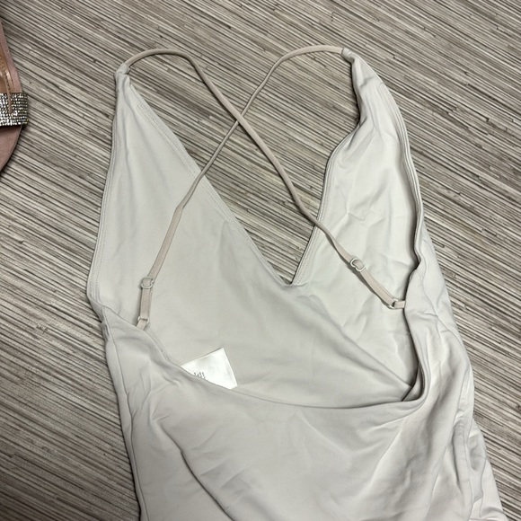 Babaton body suit - Picture 2 of 2